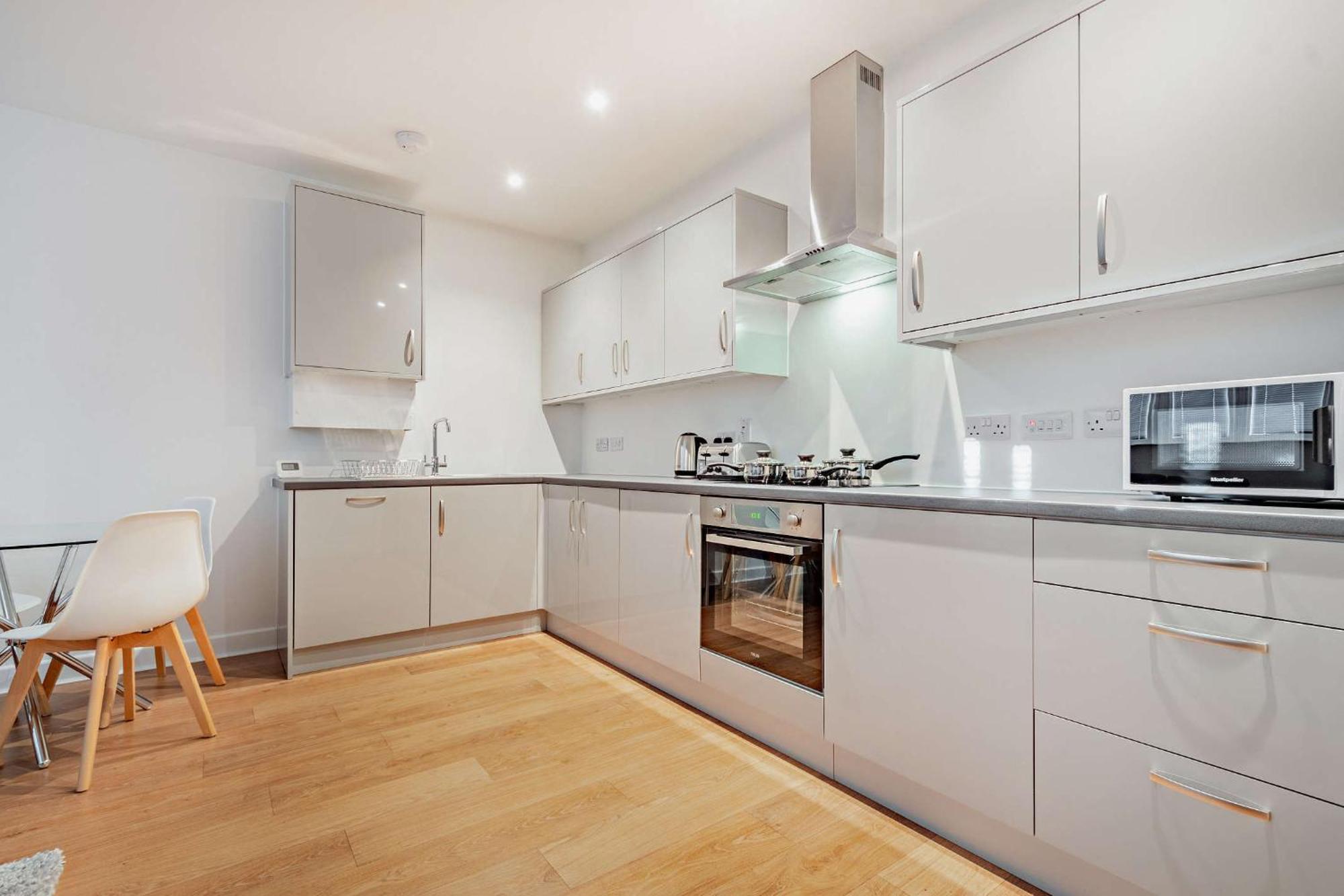 Modern, City Living Apartments- Private Parking Oxford Exterior foto
